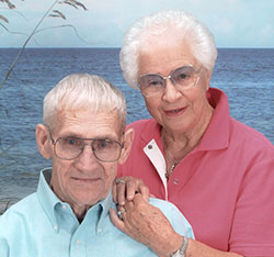 Marjorie ’58 and Leonard Wright. Links to their story Wright.jpg