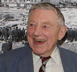 Bill Stroecker. Links to his story Stroecker.jpg